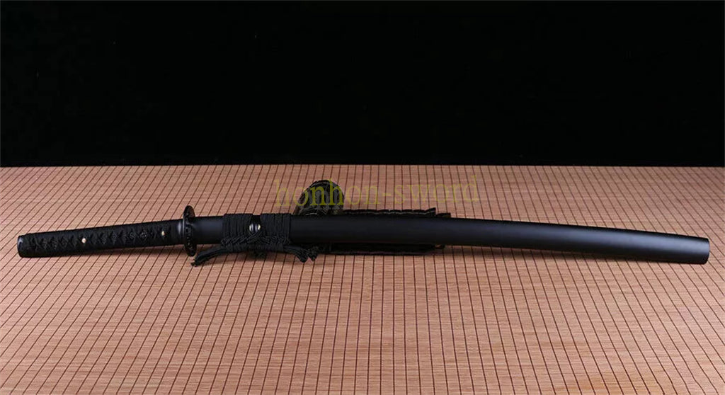 Japanisches Samurai-Schwert Katana aus schwarzem gefaltetem Stahl, Full Tang, handgefertigt, scharfe Klinge, schwarz