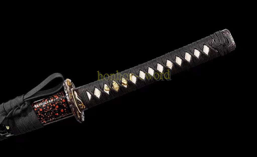 Functional Damascus Folded Steel Clay Tempered Katana Japanese Samurai Sword Black and Red
