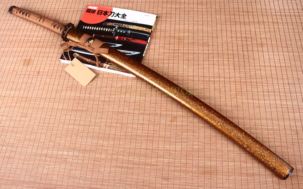 9260 Federstahl Japanisches Samurai Katana Schwert Full Tang Kogamasu-maru Zukuri Golden 