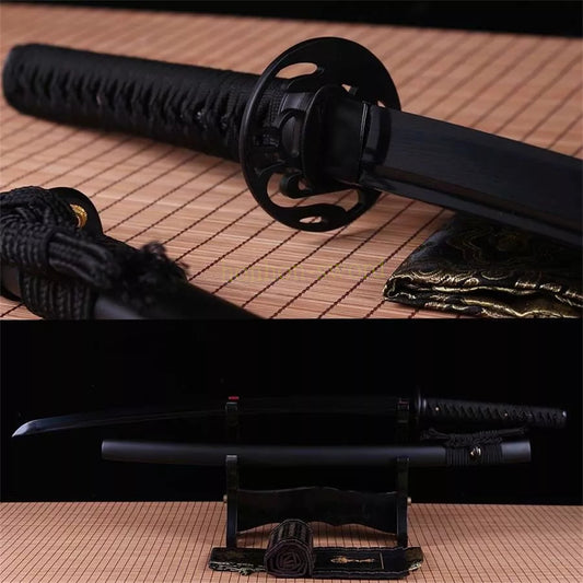 Japanisches Samurai-Schwert Katana aus schwarzem gefaltetem Stahl, Full Tang, handgefertigt, scharfe Klinge, schwarz 