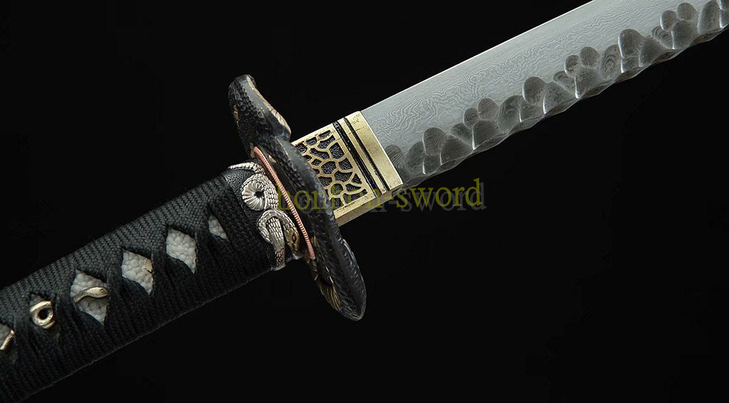 Japanisches Samurai-Schwert Katana aus schwarzem gefaltetem Stahl, Full Tang, handgefertigt, scharfe Klinge, schwarz 