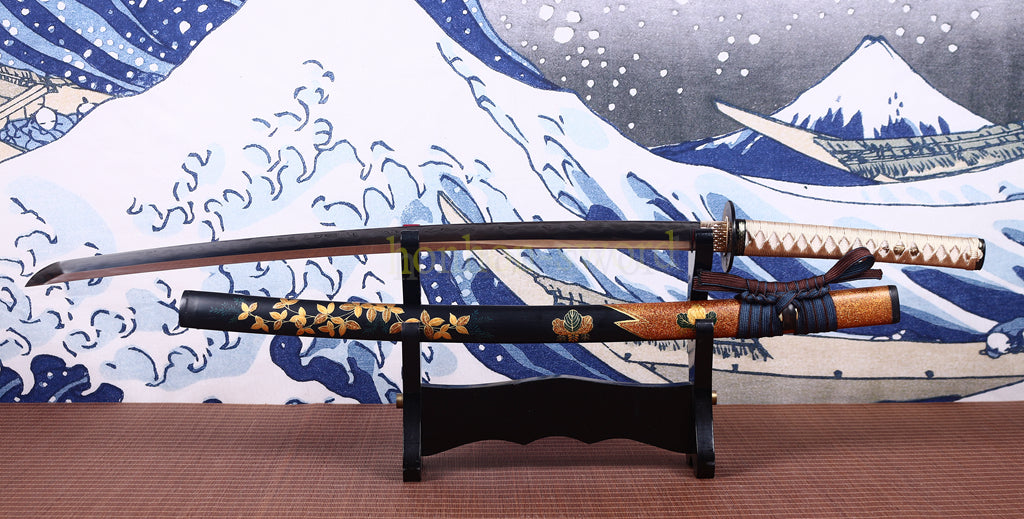 Shihozume Clay Tempered Katana Hand Polishing Japanese Samurai Sword Lacquer Painting Saya Gold