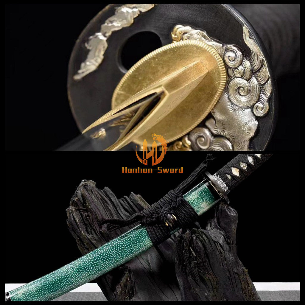 Hand Polishing Honsanmai Clay Tempered Tanto Japanese Samurai Sword Green Rayskin Saya