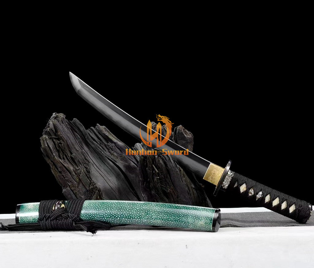 Hand Polishing Honsanmai Clay Tempered Tanto Japanese Samurai Sword Green Rayskin Saya