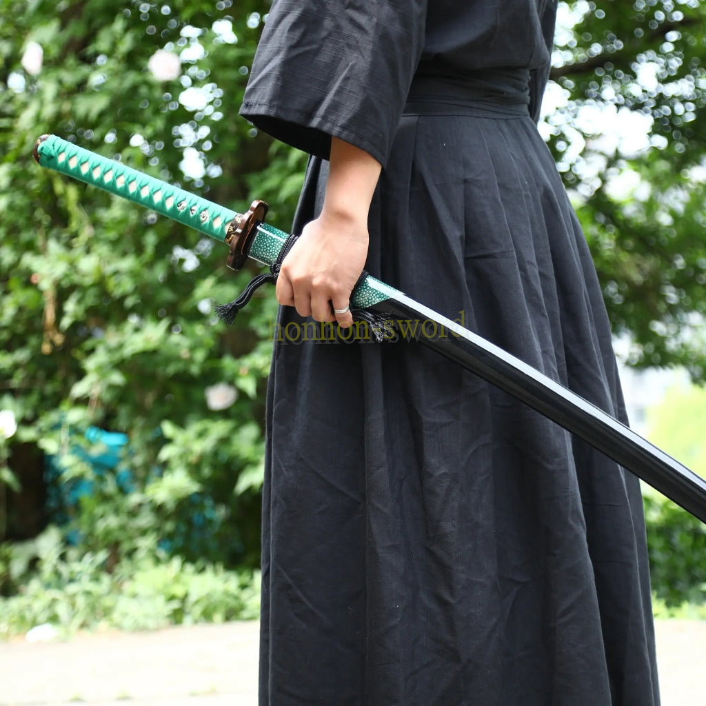 Hand Polishing Honsanmai Clay Tempered Katana Japanese Samurai Sword Green Rayskin Saya