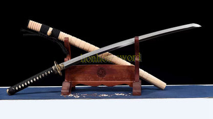 Hadori Polishing T10 Clay Tempered Katana Tyouji Hamon Japanese Samurai Sword Wood