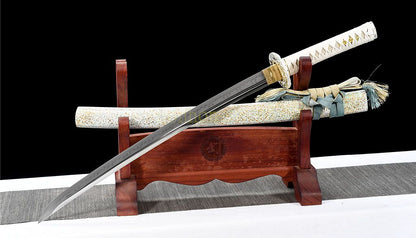 Unokubi Zukuri T10 Steel Clay Tempered Wakizashi Japanese Samurai Sword White