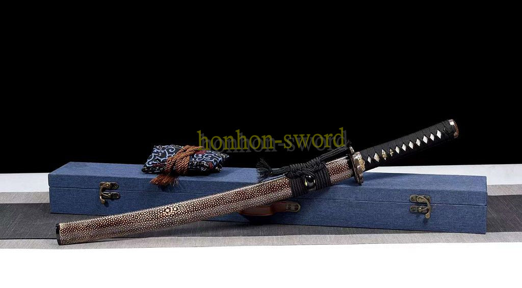 Épée de samouraï japonaise en acier plié noir, katana, lame tranchante faite à la main, noire 