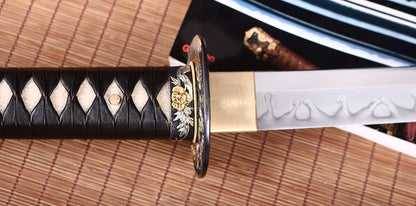 L6 Steel Clay Tempered Katana Choji Hamon Japanese Samurai Sword O Kissaki White