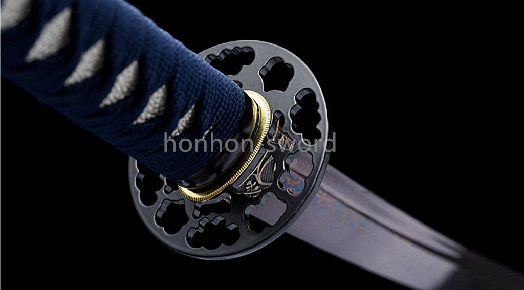 Japanisches Samurai-Schwert Katana aus schwarzem gefaltetem Stahl, Full Tang, handgefertigt, scharfe Klinge, schwarz 