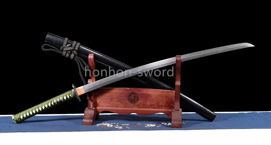 Japanisches Samurai-Schwert Katana aus schwarzem gefaltetem Stahl, Full Tang, handgefertigt, scharfe Klinge, schwarz 