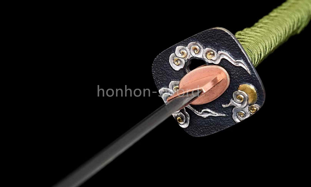 Japanisches Samurai-Schwert Katana aus schwarzem gefaltetem Stahl, Full Tang, handgefertigt, scharfe Klinge, schwarz 