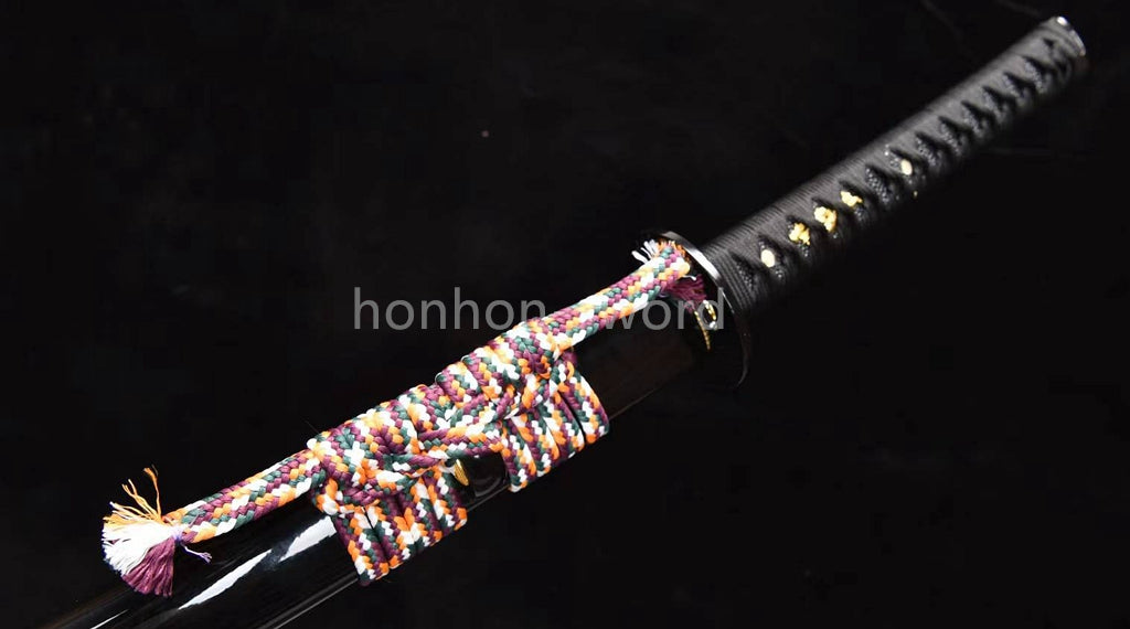 Japanisches Samurai-Schwert Katana aus schwarzem gefaltetem Stahl, Full Tang, handgefertigt, scharfe Klinge, schwarz 