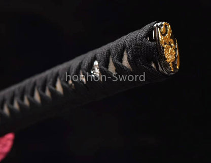 Japanisches Katana-Samurai-Schwert aus hochmanganhaltigem Stahl, Full Tang, kampfbereit, goldene weiße Saya 