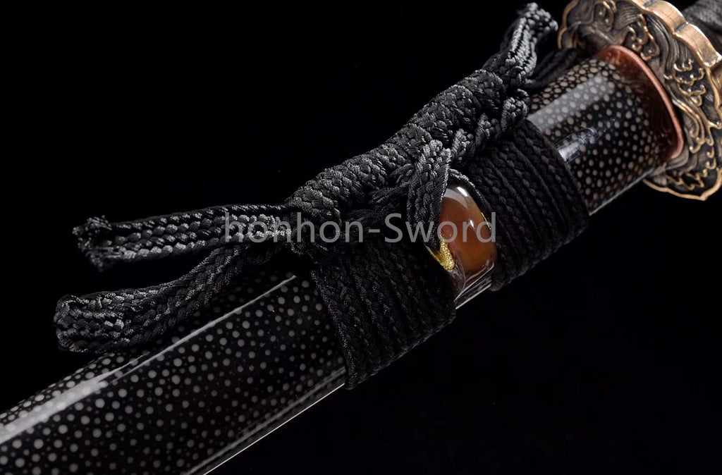 Japanisches Samurai-Schwert Katana aus schwarzem gefaltetem Stahl, Full Tang, handgefertigt, scharfe Klinge, schwarz 