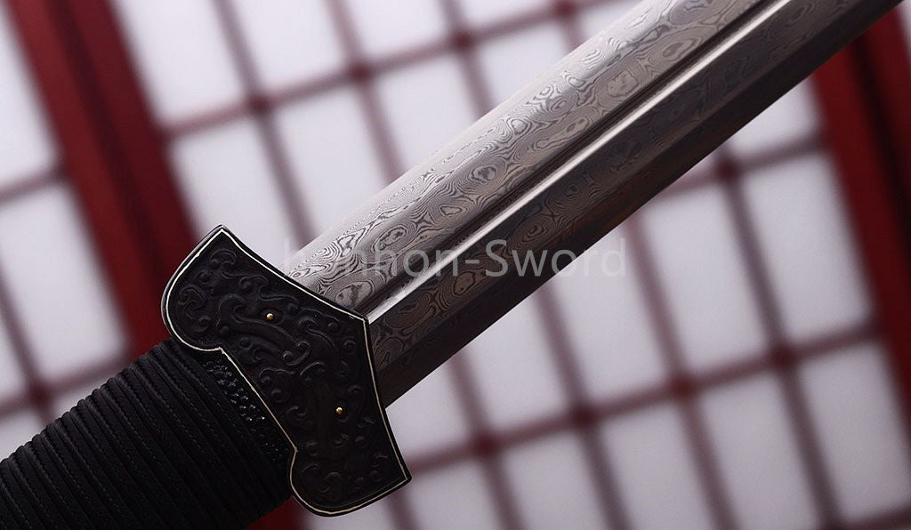 Handgeschmiedetes japanisches Samurai-Schwert Katana aus Damaszener-Faltstahl, scharf, ganz in Schwarz 